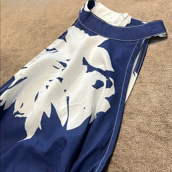 NWOT SHEIN Blue & White Floral Halter Dress, Size Small - Picture 3 of 5